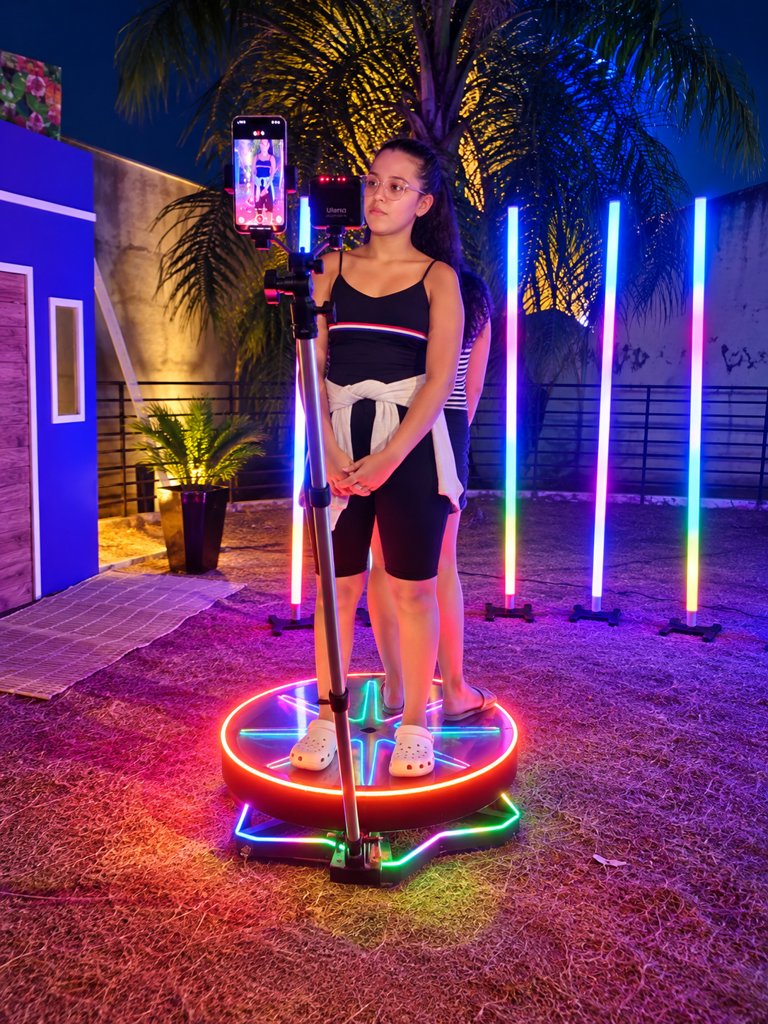 Cabine Neon sob as Estrelas